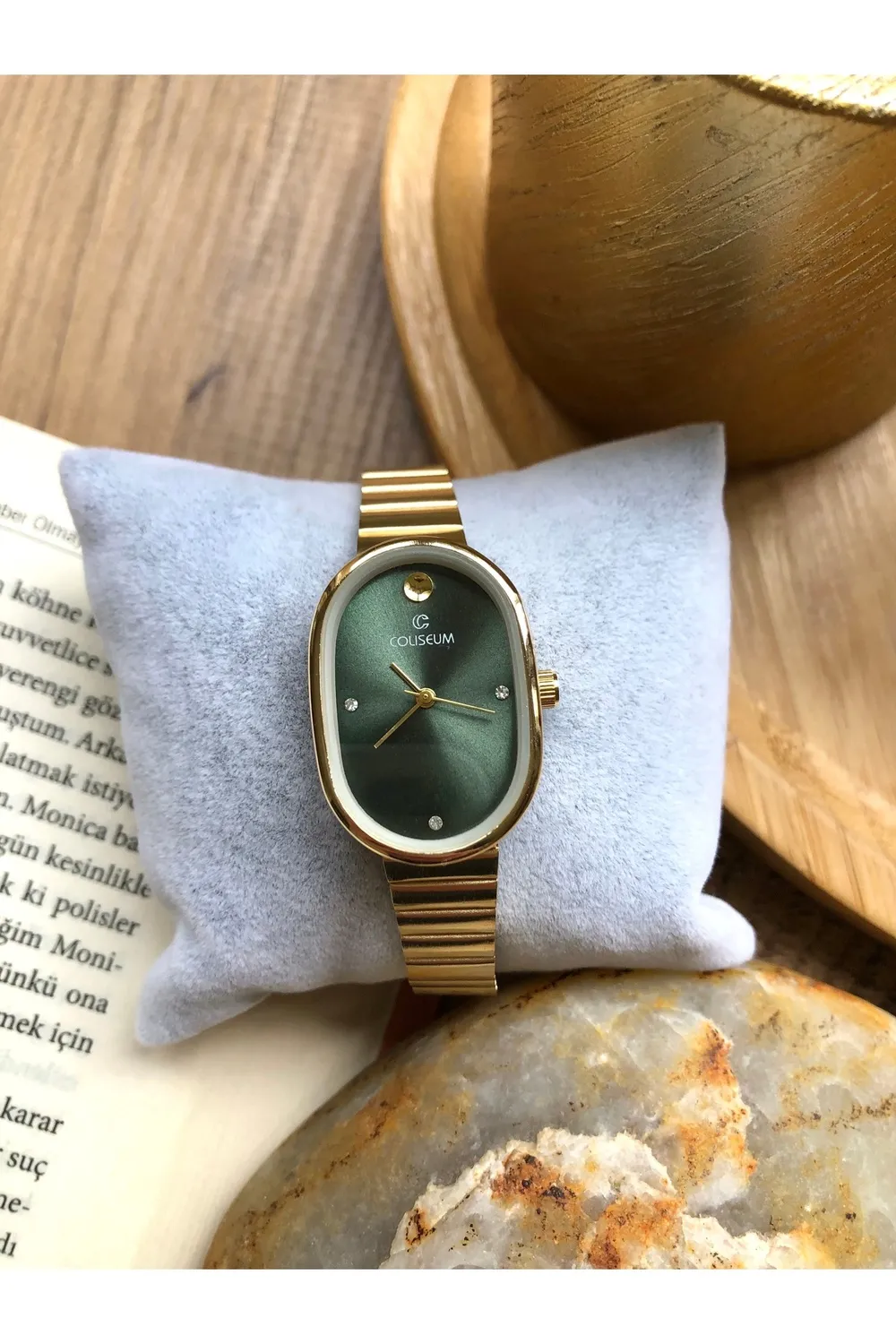Vintage Taş Detaylı Gold İçi Yeşil Kadın Kol Saati — görsel 4