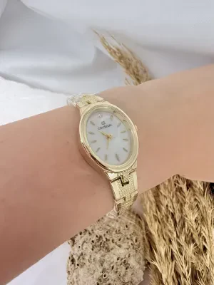 Oval Gold İçi Beyaz Kadın Kol Saati