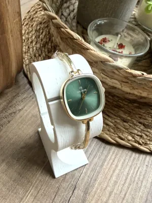 Vintage Kare Gold İçiYeşil Kadın Kol Saati