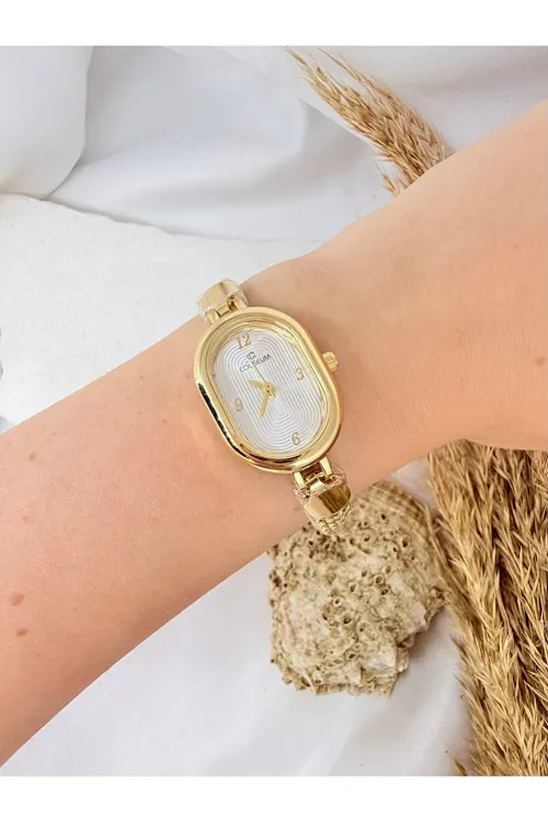 Oval Vintage Gold İçi Beyaz Kadın Kol Saati