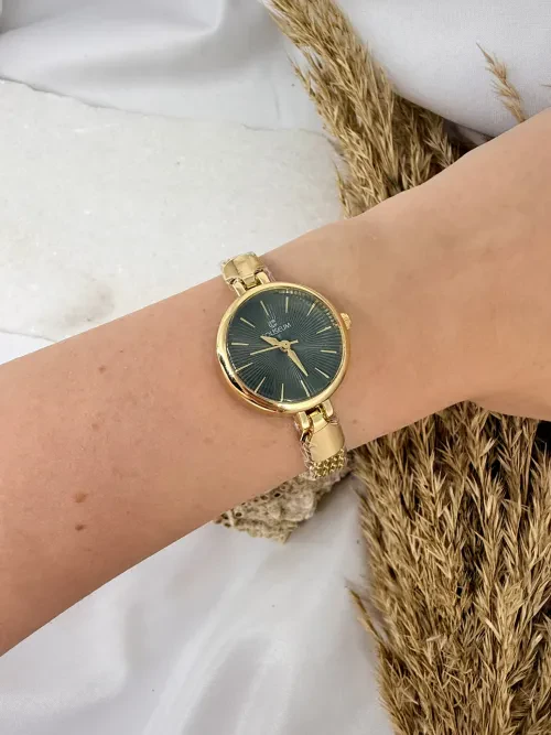 Yuvarlak Zincir Kordon Vintage Gold İçi Yeşil Kadın Kol Saati