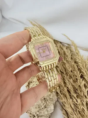 Retro Vintage Kare Roma Rakamlı Gold İçi Pembe Kadın Kol Saati